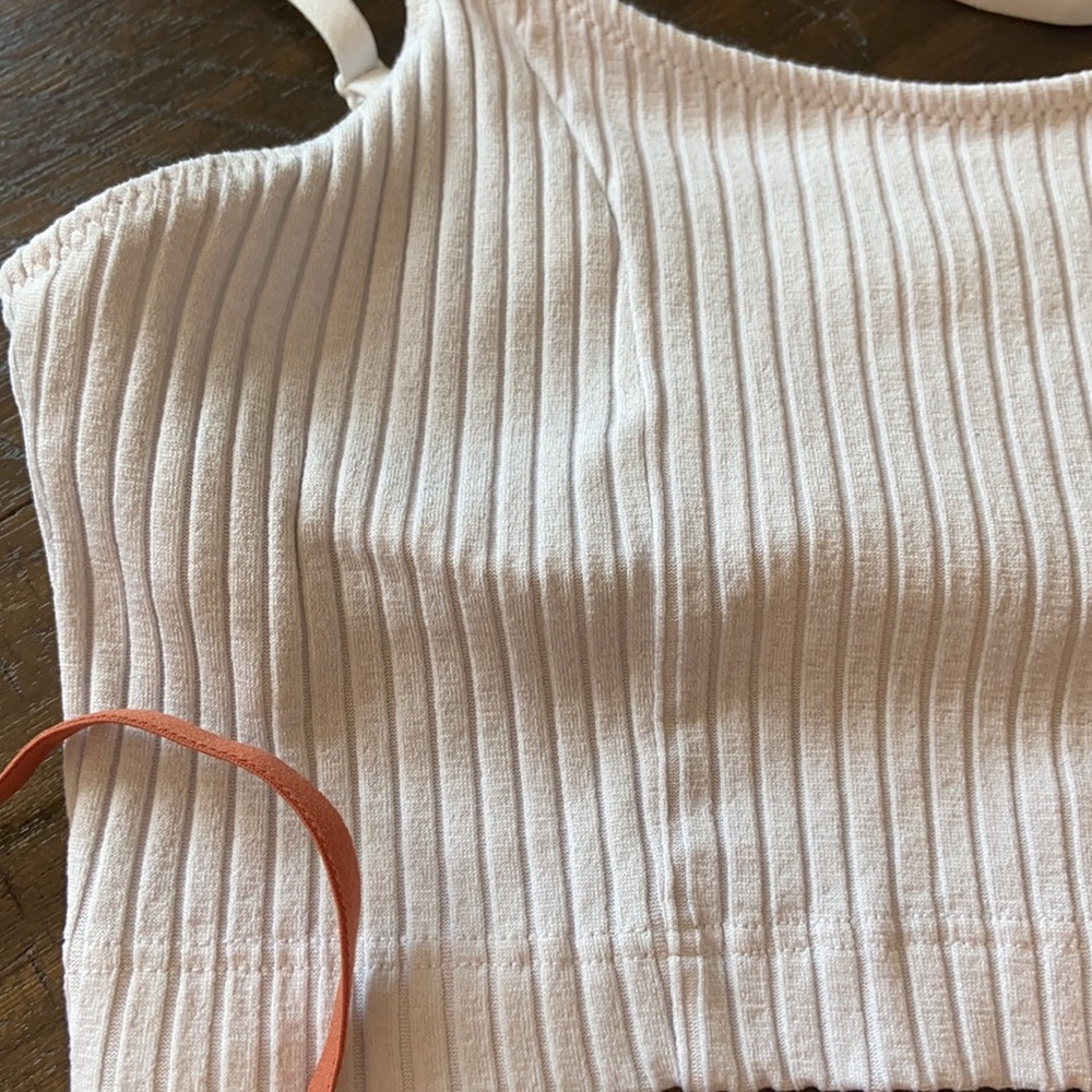 Like new Aerie bralettes - Picture 4 of 7